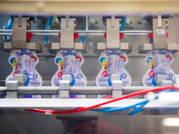 Danonki w wygodnych saszetkach produkowane w Bieruniu